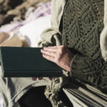 Randzeichnungen im Mittelalter: Humorvolle Details erklärt von Georgia Vertes